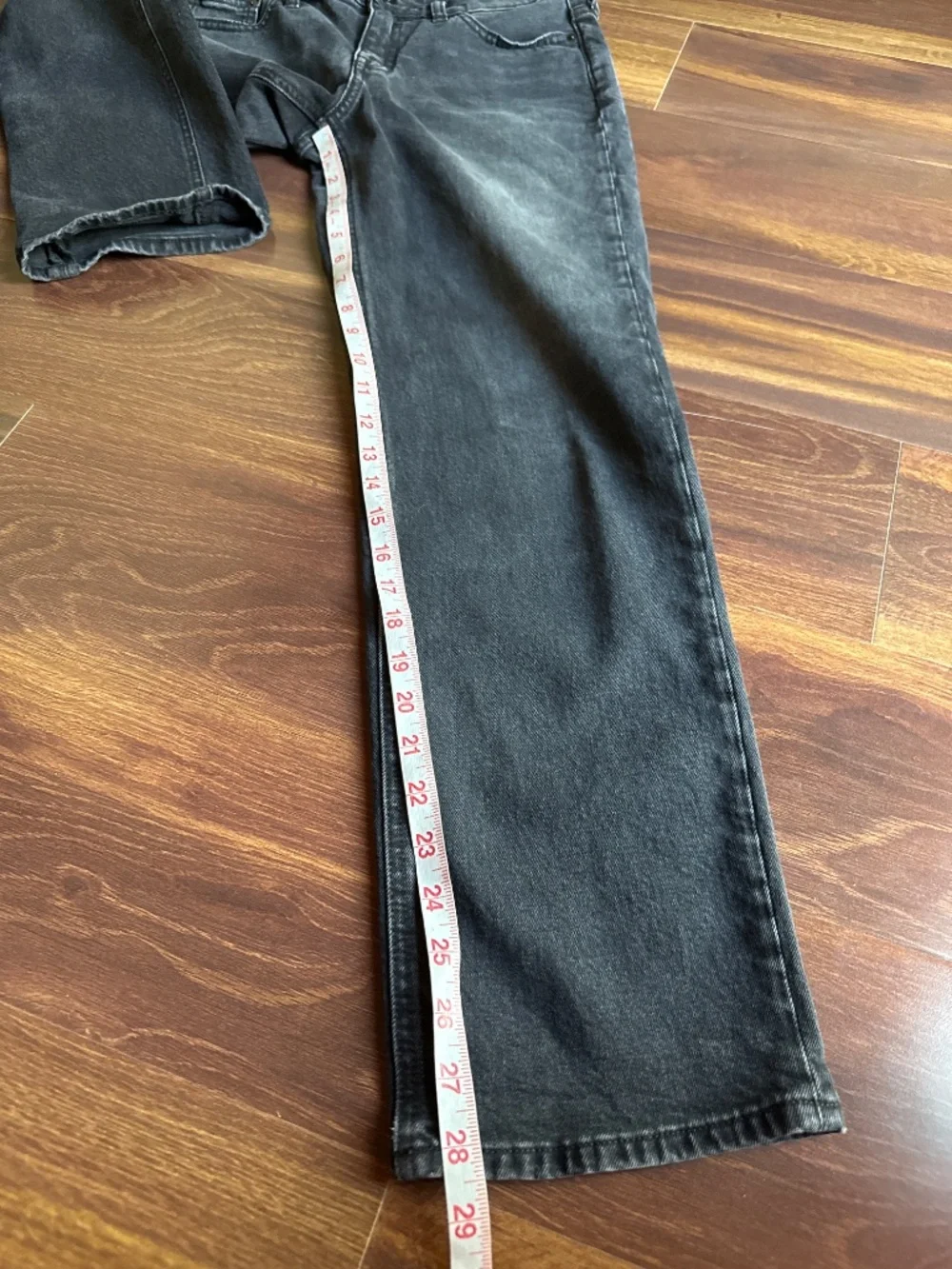 J CREW Mid Rise 90’s Classic Straight Jeans Size 26